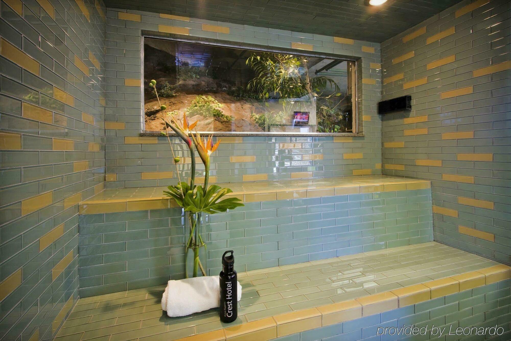 Crest Hotel 프린스루퍼트 외부 사진