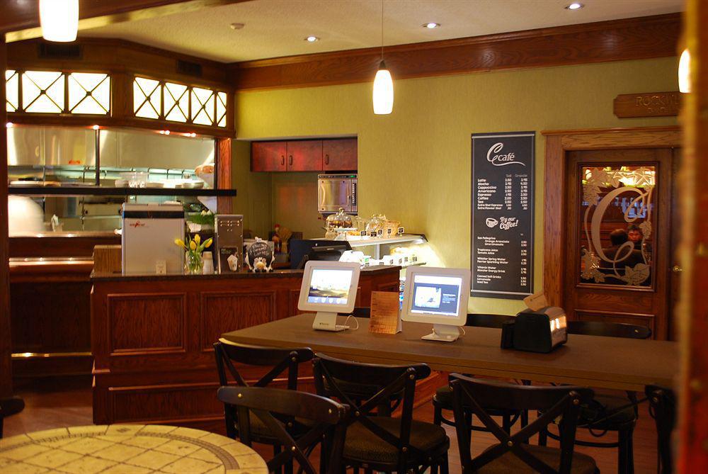 Crest Hotel 프린스루퍼트 외부 사진